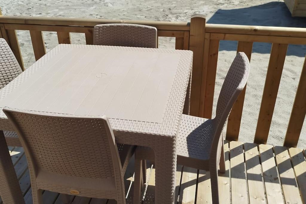 Berck-Plage - 2 Hebergements Insolites Tiny House De 2 A 8 Personnes מראה חיצוני תמונה
